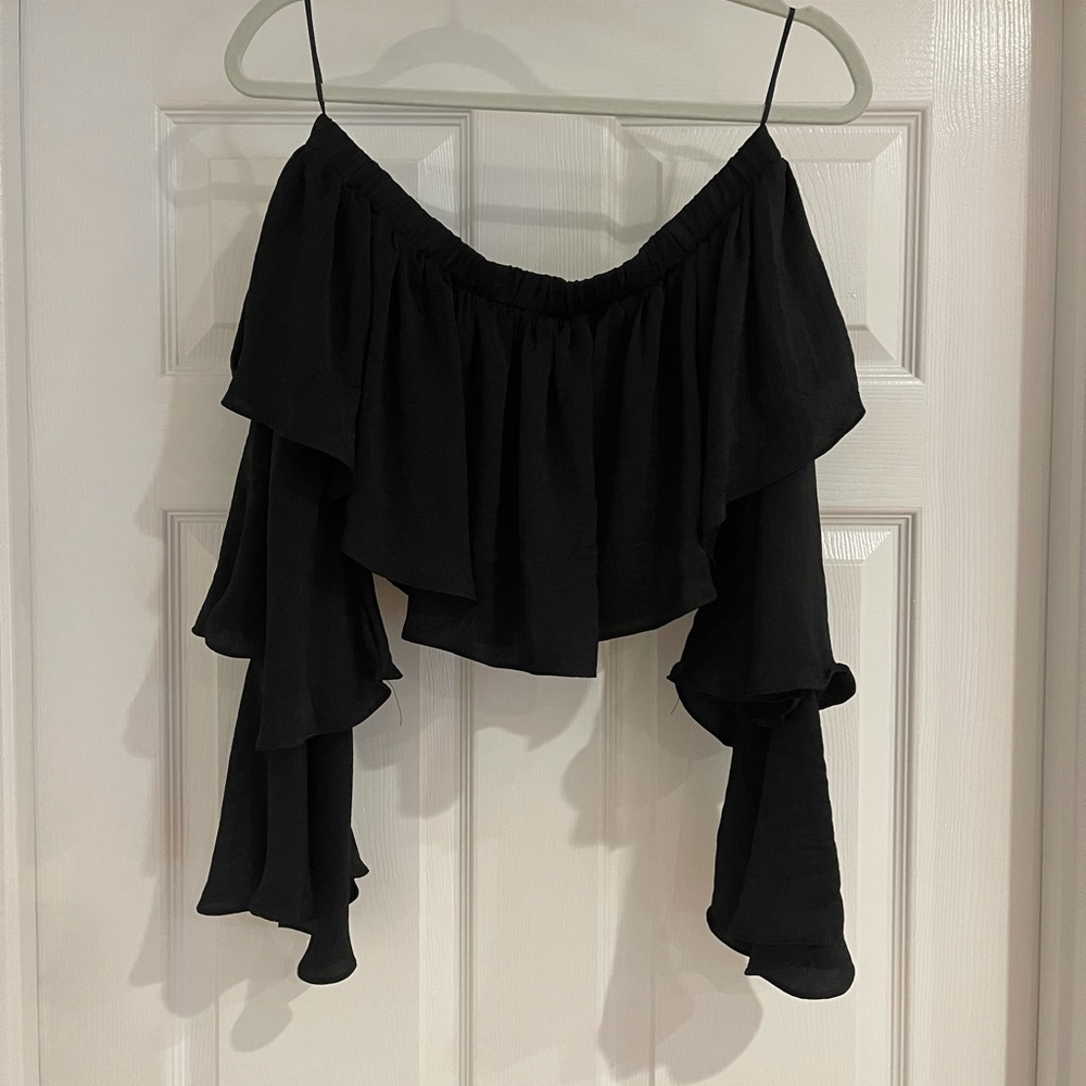 The Sang Crop Top Below Shoulder